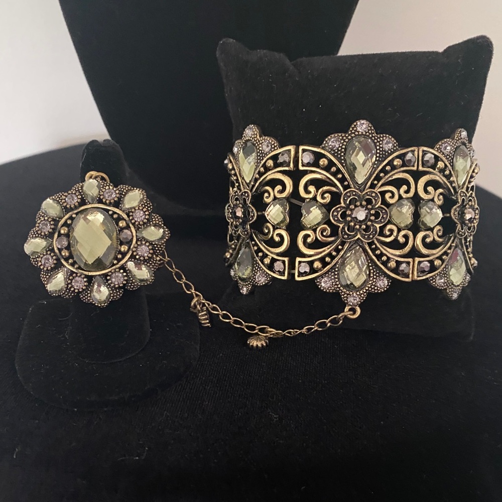 Vintage Jewelry